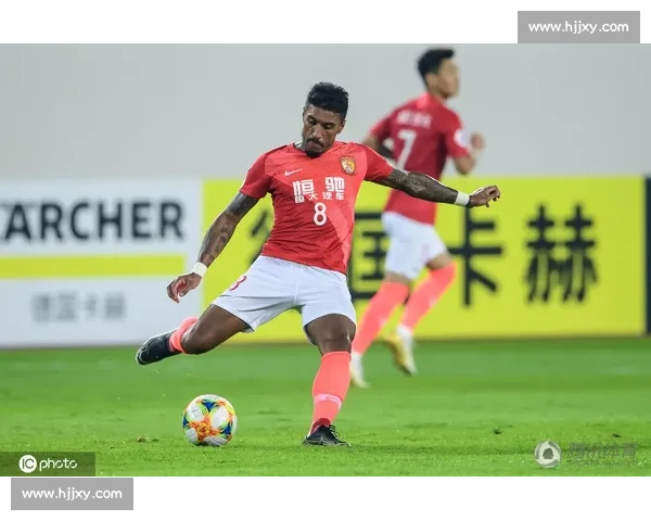 孙继海 20 年前错失哈兰德合影！如今巨星调侃：亿元同框成遗憾